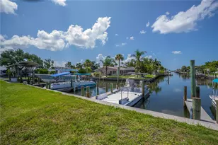 8152 Seashell St, Englewood, FL 34224 - Photo 3