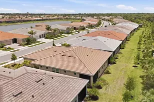 20411 Symphony Pl, Venice, FL 34293 - Photo 31
