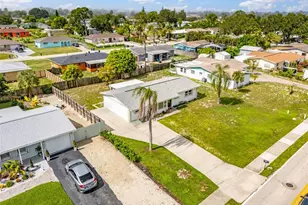 18186 Iris Rd, Fort Myers, FL 33967 - Photo 29