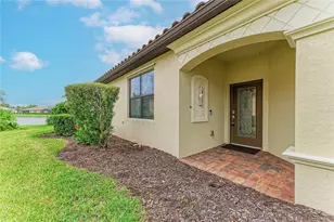 6623 Candlestick Dr, Bradenton, FL 34212 - Photo 9