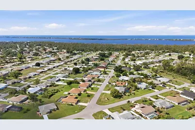 911 Gasparilla Boulevard, Englewood, FL 34223 - Photo 9