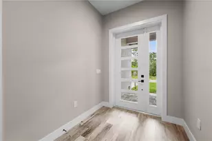 139 Sunset Rd, Rotonda West, FL 33947 - Photo 7