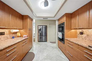 549 Silk Oak Dr, Venice, FL 34293 - Photo 11