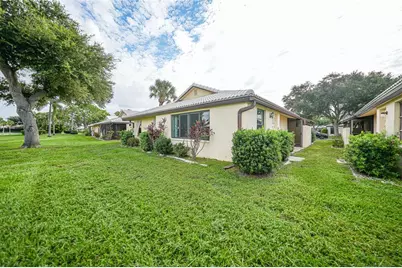 49 Sandstone Circle, Venice, FL 34293 - Photo 31