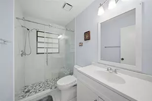 49 Sandstone Cir, Venice, FL 34293 - Photo 23