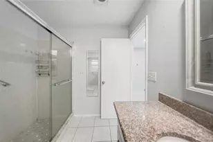 49 Sandstone Cir, Venice, FL 34293 - Photo 19