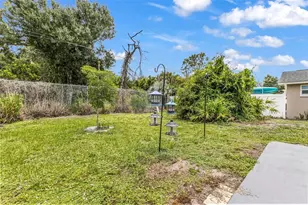 1032 Elaine St, Venice, FL 34285 - Photo 23
