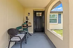 1032 Elaine St, Venice, FL 34285 - Photo 3