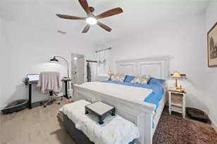8268 Shr Lk Dr, Englewood, FL 34224 - Photo 17