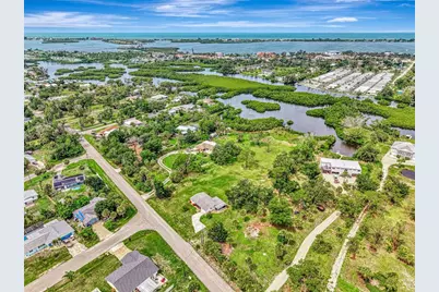 780 S Oxford Drive, Englewood, FL 34223 - Photo 5