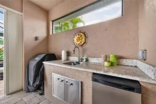 4 White Marsh Ln, Rotonda West, FL 33947 - Photo 45