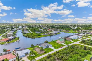 15324 Alsask Cir, Port Charlotte, FL 33981 - Photo 3