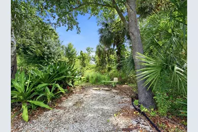 162 Medalist Road, Rotonda West, FL 33947 - Photo 35
