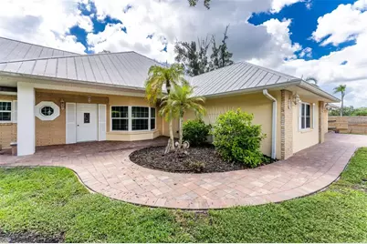 200 S Oxford Drive, Englewood, FL 34223 - Photo 3