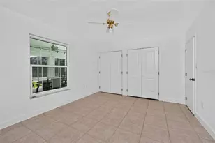 200 S Oxford Dr, Englewood, FL 34223 - Photo 43