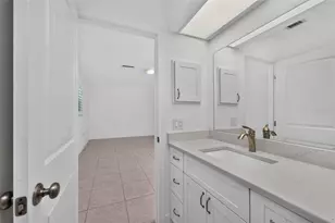 200 S Oxford Dr, Englewood, FL 34223 - Photo 35