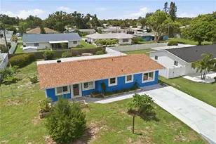 1317 Cypress Ave, Venice, FL 34285 - Photo 1