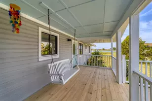 18 Pebble Beach Rd, Rotonda West, FL 33947 - Photo 23