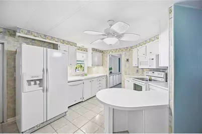 16 N Granada Plaza, Englewood, FL 34223 - Photo 13