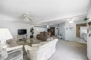 16 N Granada Plaza, Englewood, FL 34223 - Photo 11
