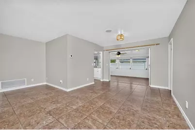559 Mount Vernon Drive, Venice, FL 34293 - Photo 17