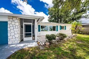 559 Mt Vernon Dr, Venice, FL 34293 - Photo 13