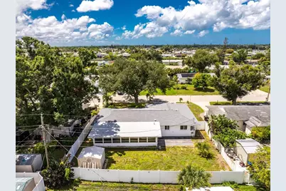559 Mount Vernon Drive, Venice, FL 34293 - Photo 43