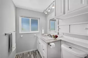 559 Mt Vernon Dr, Venice, FL 34293 - Photo 29