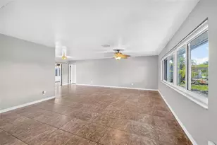 559 Mt Vernon Dr, Venice, FL 34293 - Photo 19