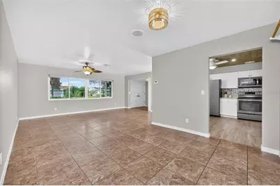559 Mount Vernon Drive, Venice, FL 34293 - Photo 5