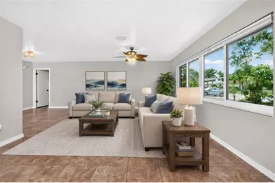 559 Mount Vernon Drive, Venice, FL 34293 - Photo 3