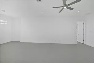 10065 Memphis St, Port Charlotte, FL 33981 - Photo 15