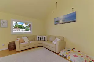 530 W Green St, Englewood, FL 34223 - Photo 25