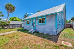 530 W Green St, Englewood, FL 34223 - Photo 45