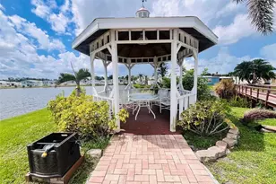 2215 73rd Street E, Palmetto, FL 34221 - Photo 33
