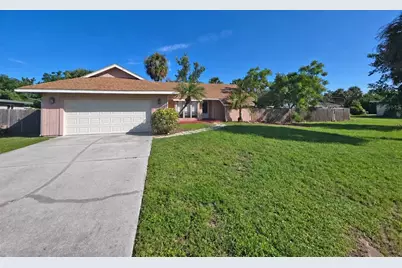700 South Venice Boulevard, Venice, FL 34293 - Photo 1