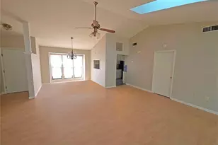 700 S Venice Blvd, Venice, FL 34293 - Photo 5