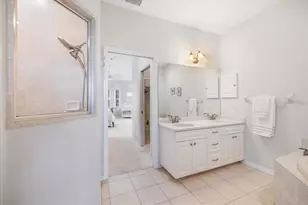 9181 Lake Dr, Englewood, FL 34224 - Photo 23