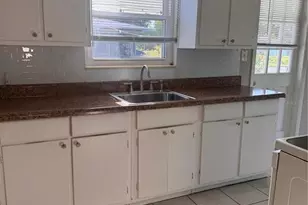 21922 Hernando Ave, Port Charlotte, FL 33952 - Photo 11