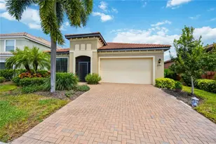 23781 Waverly Cir, Venice, FL 34293 - Photo 1
