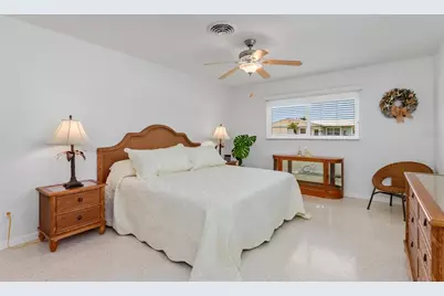 1690 Edith Avenue, Englewood, FL 34223 - Photo 15
