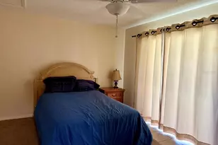 105 47th Ave Dr W, Bradenton, FL 34207 - Photo 5