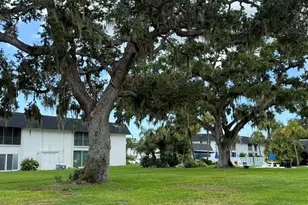 105 47th Ave Dr W, Bradenton, FL 34207 - Photo 15