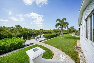 27 Hague Road, Punta Gorda, FL 33950 - Photo 3