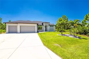 14077 Emerson Ln, Port Charlotte, FL 33981 - Photo 47
