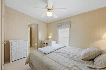 139 N Fiji Circle, Englewood, FL 34223 - Photo 25