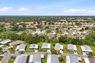 806 Newbury Ct, Englewood, FL 34223 - Photo 57