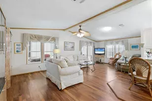 806 Newbury Ct, Englewood, FL 34223 - Photo 9