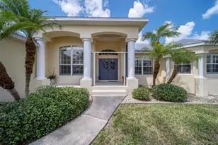 36 Pine Valley Ct, Rotonda West, FL 33947 - Photo 1
