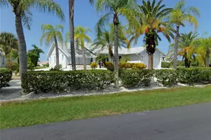 29 Bunker Ct, Rotonda West, FL 33947 - Photo 1